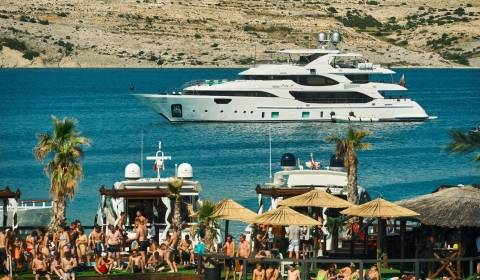 The Luxury of Noa Yacht Club